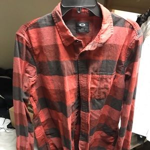 Oakley Flannel
